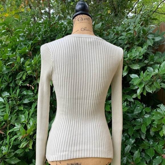 GUESS ladies tan rhinestone rayon blend long sleeve sweater and size large VVGUC - Picture 2 of 12